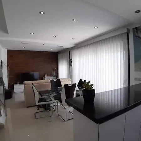 Villa Modern 3 Bedroom With Private Pool Mo35 *